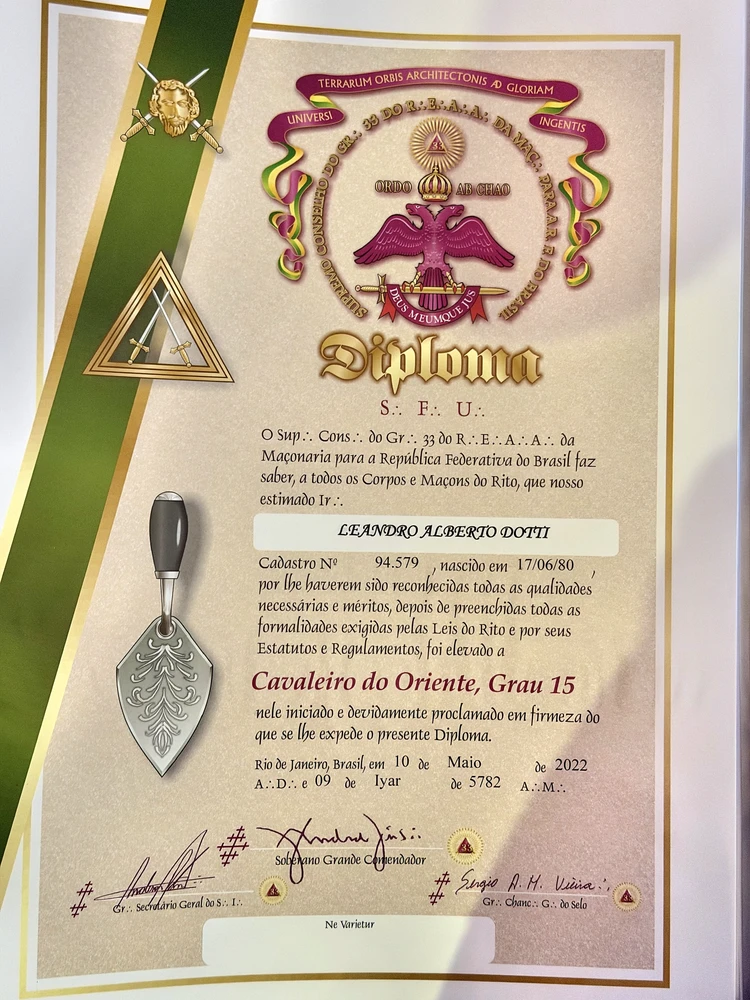 Diploma de Cavaleiro do Oriente · Grau 15, de Leandro Alberto Dotti